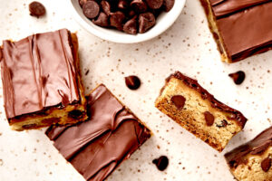 Barras De Galleta Con Chispas De Chocolate Caramelo Y Mantequilla De